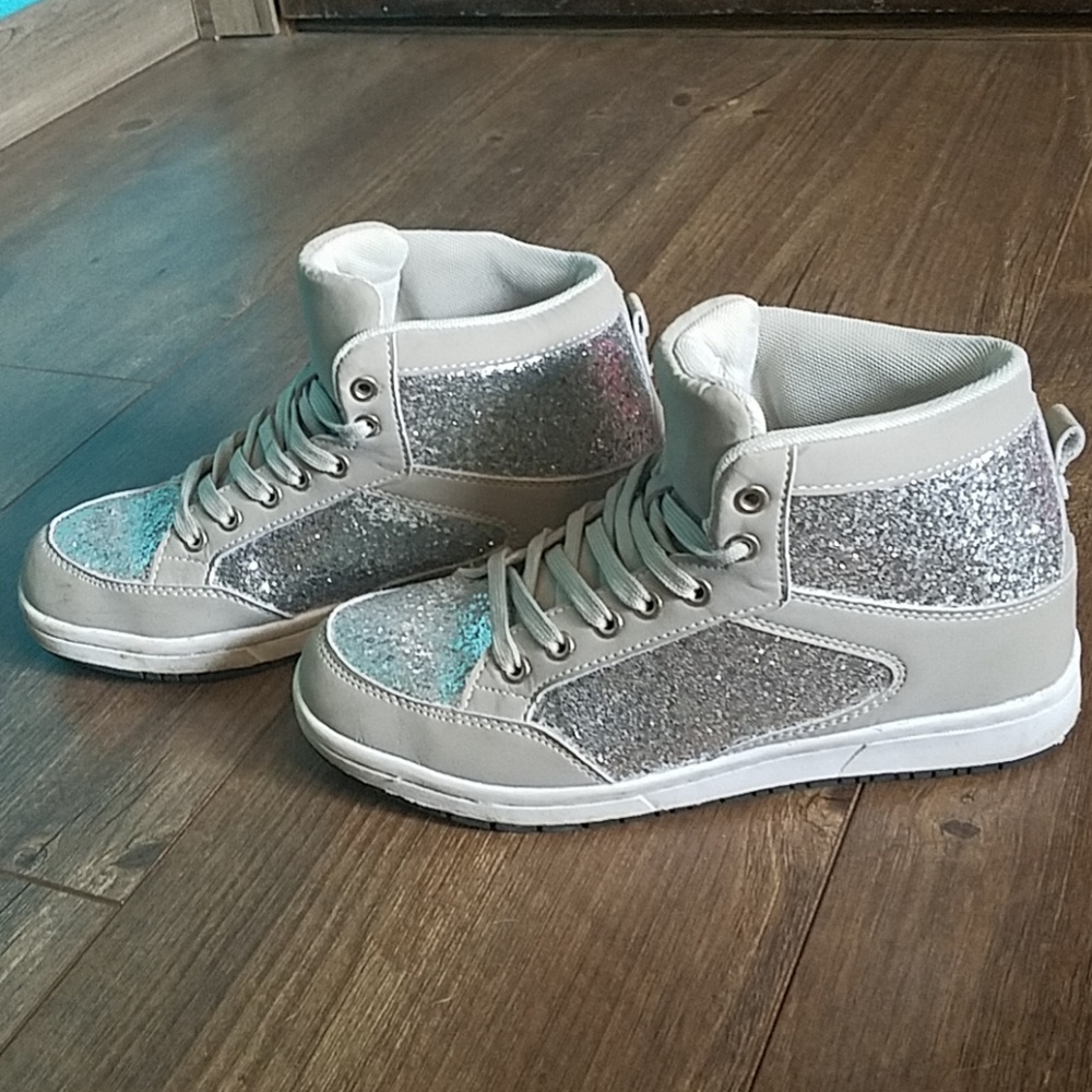 Sparkle shoes